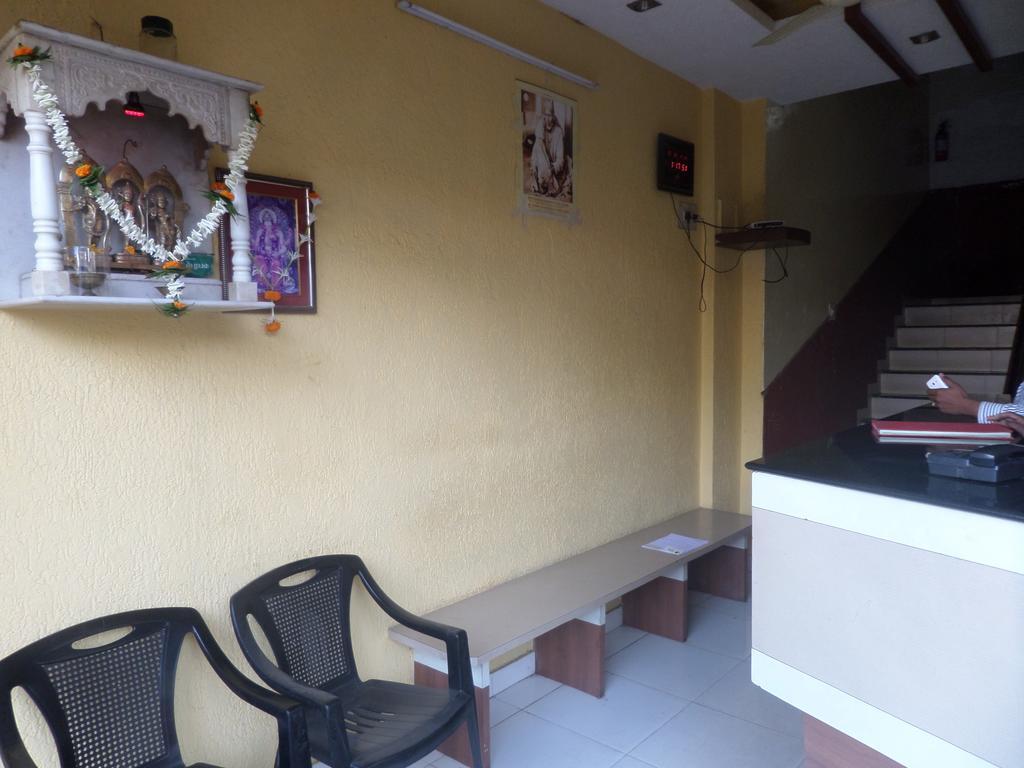 Hotel Sai Ratna Nashik Dış mekan fotoğraf